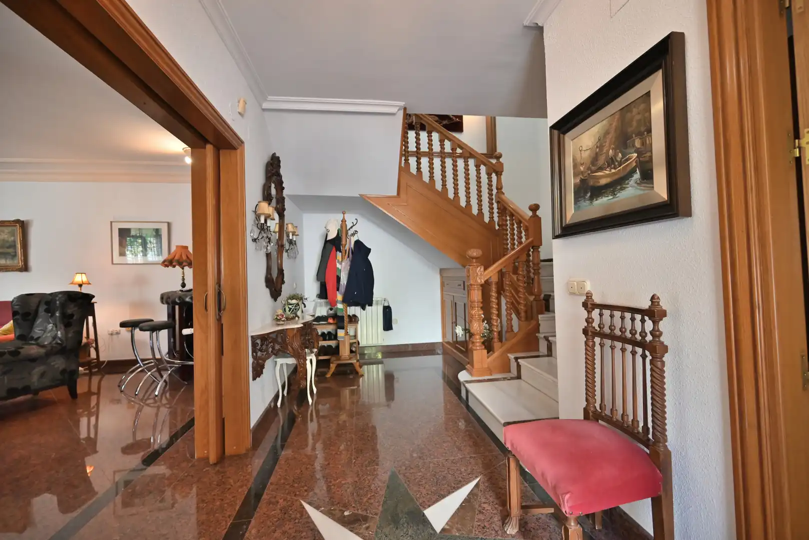 Houses for sale in Fuengirola  with Air Conditioner, Heating and Private garden