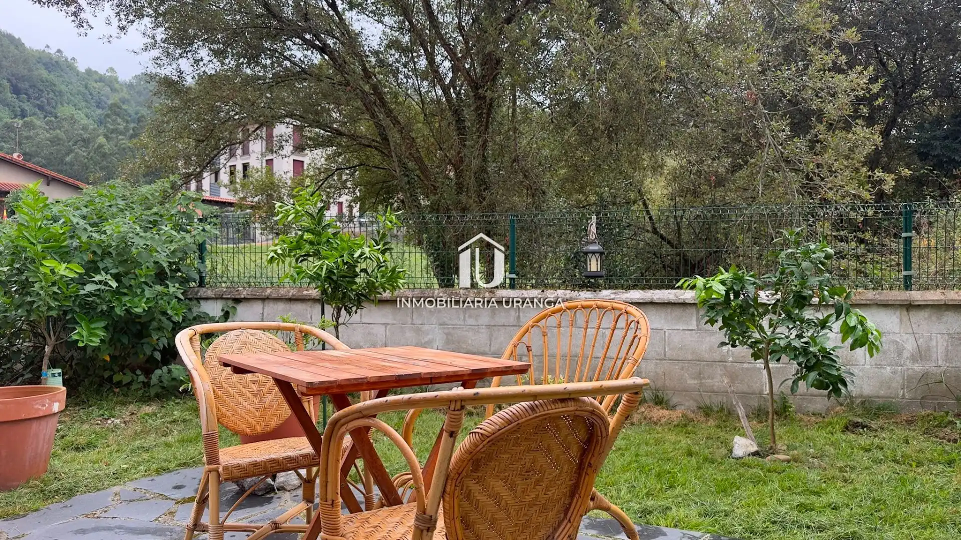 Terrassa de Pis en venda en Limpias amb Calefacció, Jardí privat i Moblat