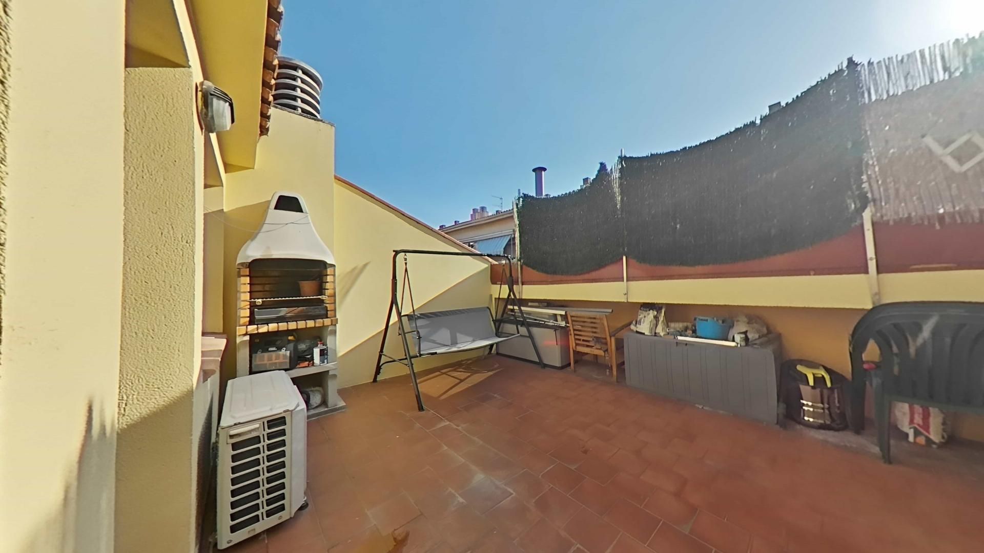 Single-family semi-detached for sale in Sant Isidre, Pallejà