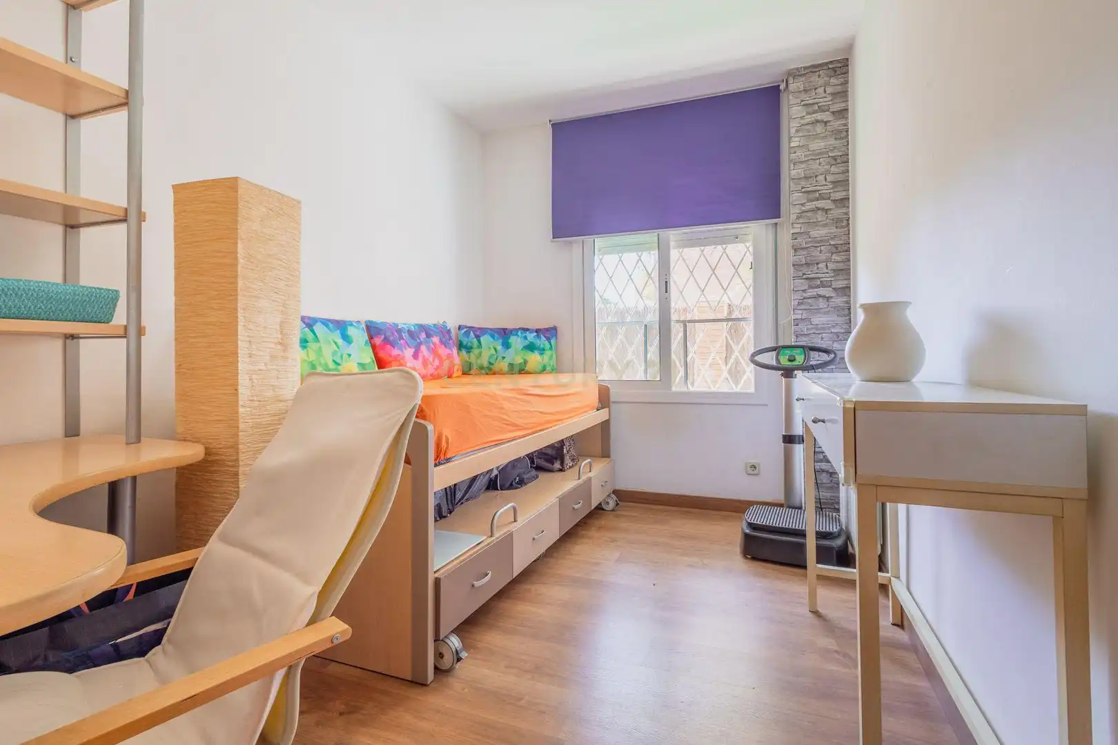 Habitación de Apartamento en venta en Sant Feliu de Llobregat con Trastero y Balcón