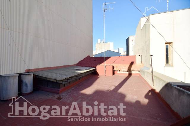 Casa-chalet en Venta en Calle AUSIAS MARCH en Centro