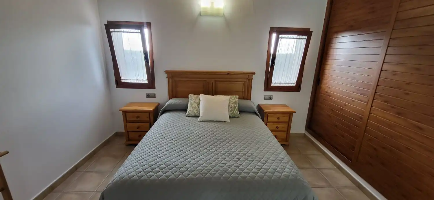 Schlafzimmer von Haus oder Chalet zum Verkauf in Deltebre mit Klimaanlage und Abstellraum