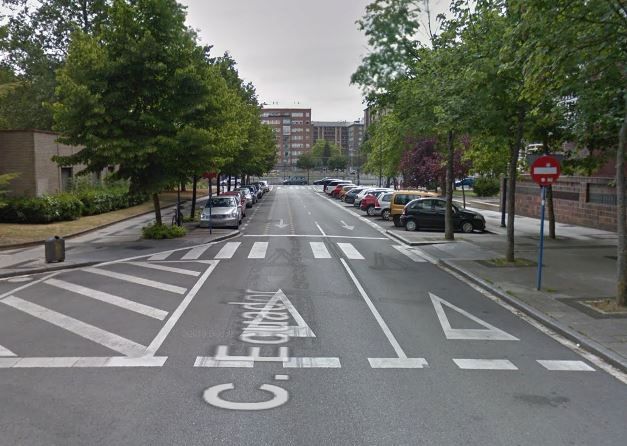 Vista exterior de Garatge en venda en Vitoria - Gasteiz