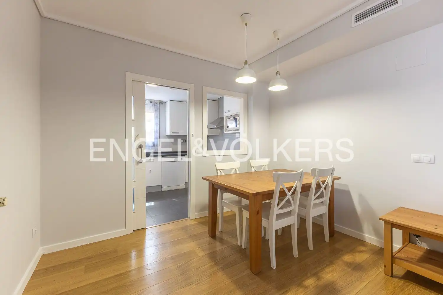 Esszimmer von Wohnung zur Miete in Extramurs