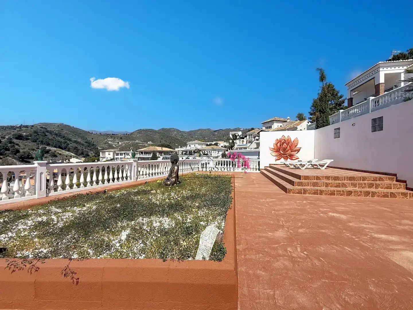 Terrassa de Casa o xalet en venda en Almuñécar amb Aire condicionat, Piscina i Balcó