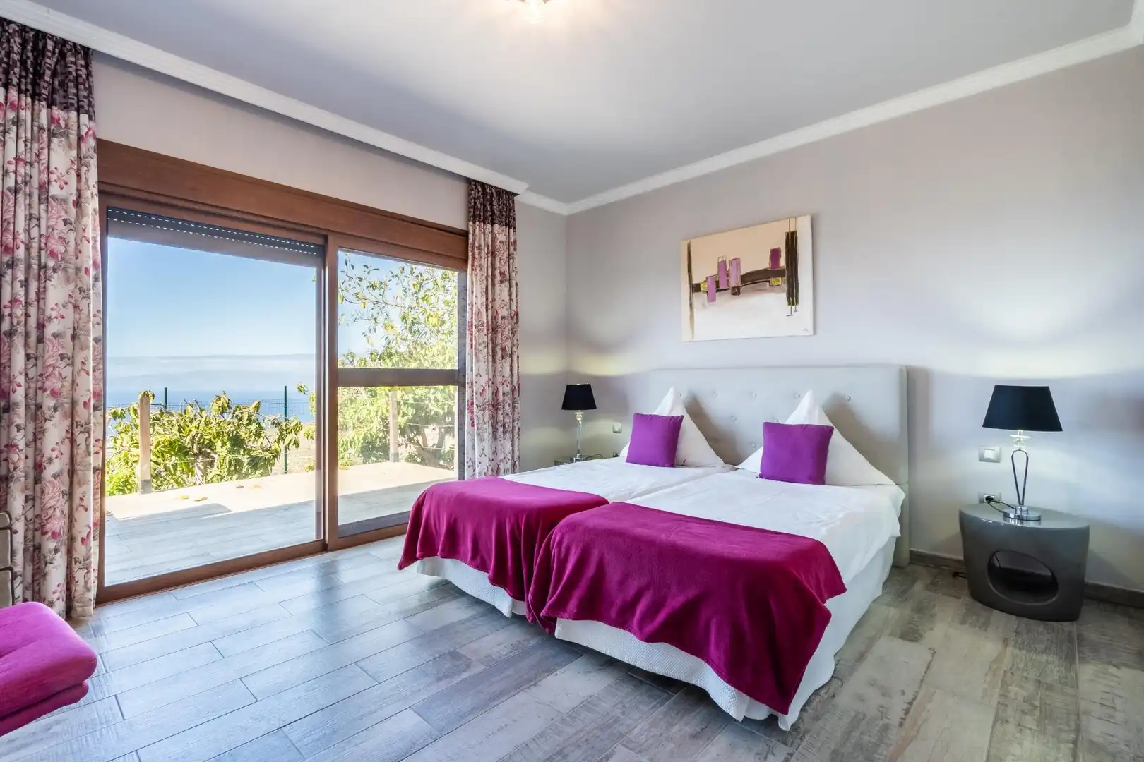 Dormitori de Casa o xalet en venda en Guía de Isora amb Aire condicionat, Jardí privat i Terrassa