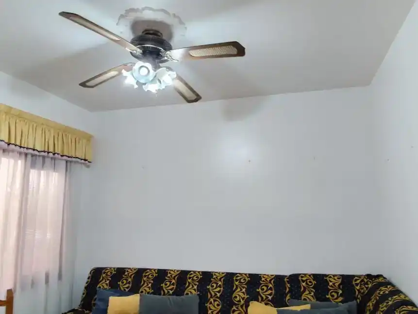 Sala d'estar de Casa adosada en venda en Telde amb Balcó