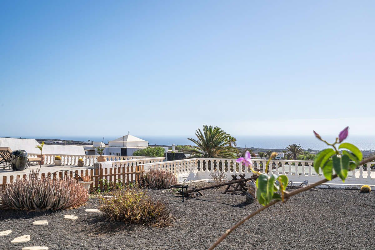 Terrace of House or chalet for sale in Tías