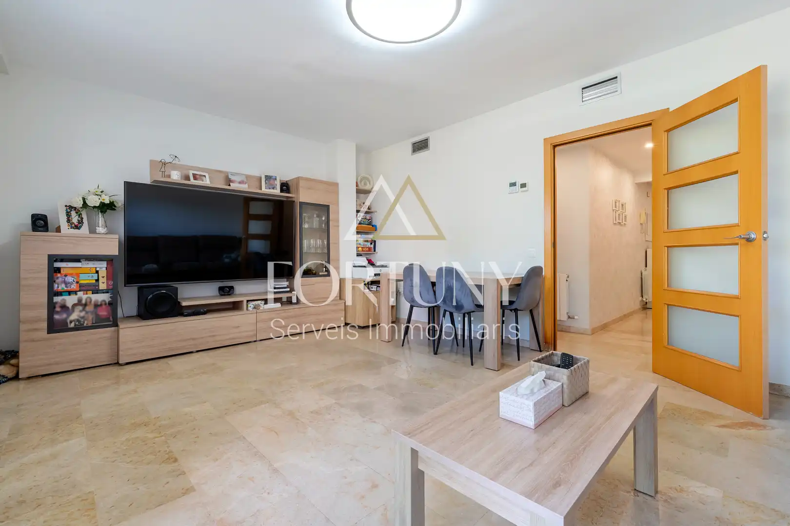 Flat for sale in Reus  with Air Conditioner, Swimming Pool and Balcony