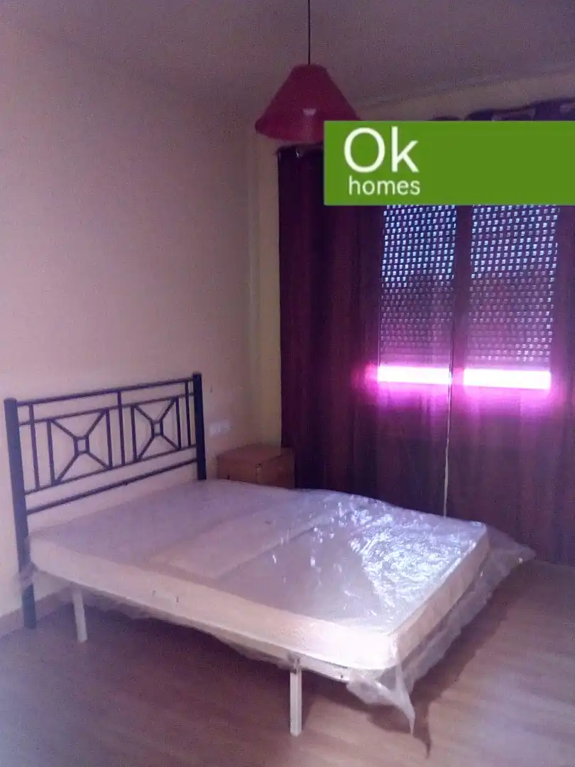 Casa con jardín en venta en Curtis, imagen 2