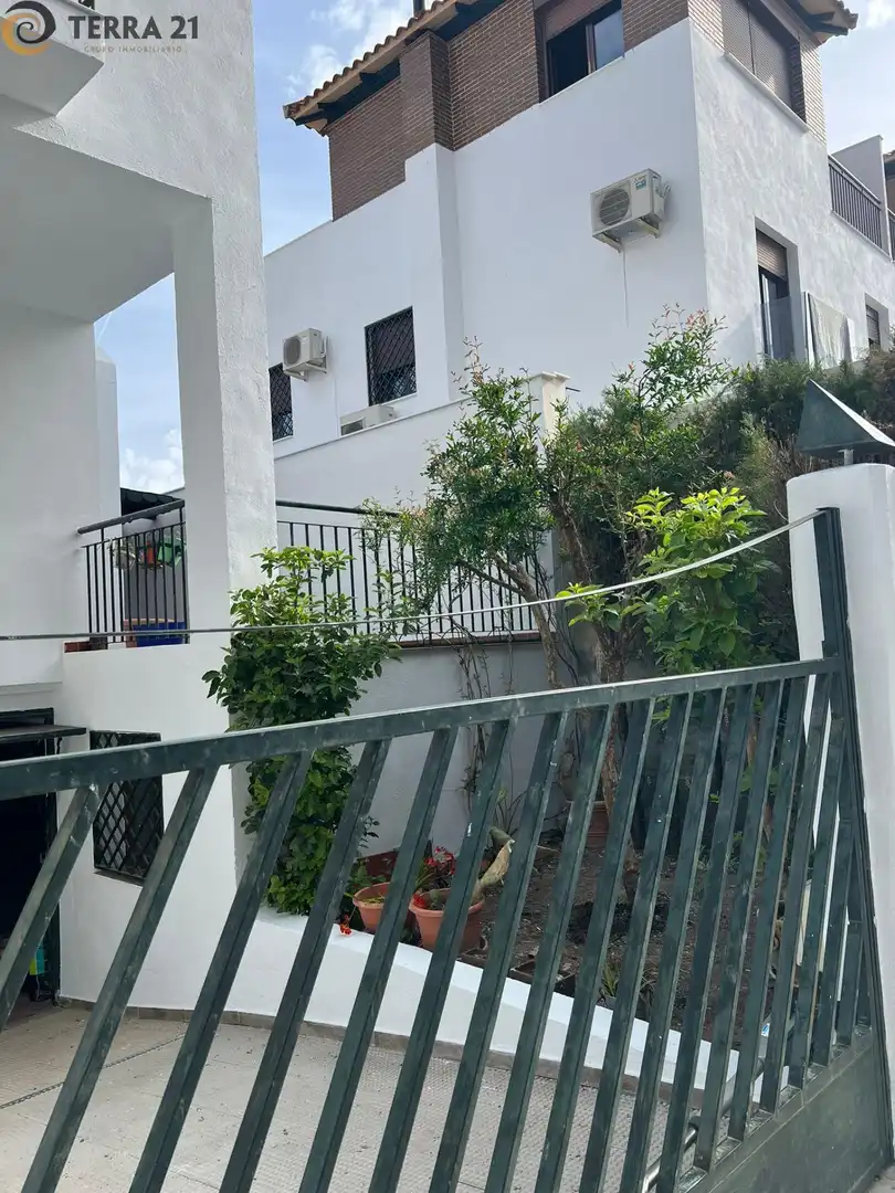 Terraza de Casa o chalet en venta en Jaén con Aire acondicionado, Calefacción y Jardín privado