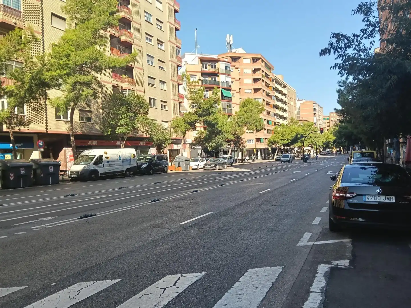 Local de lloguer a vía universitas, La Bozada – Parque Delicias