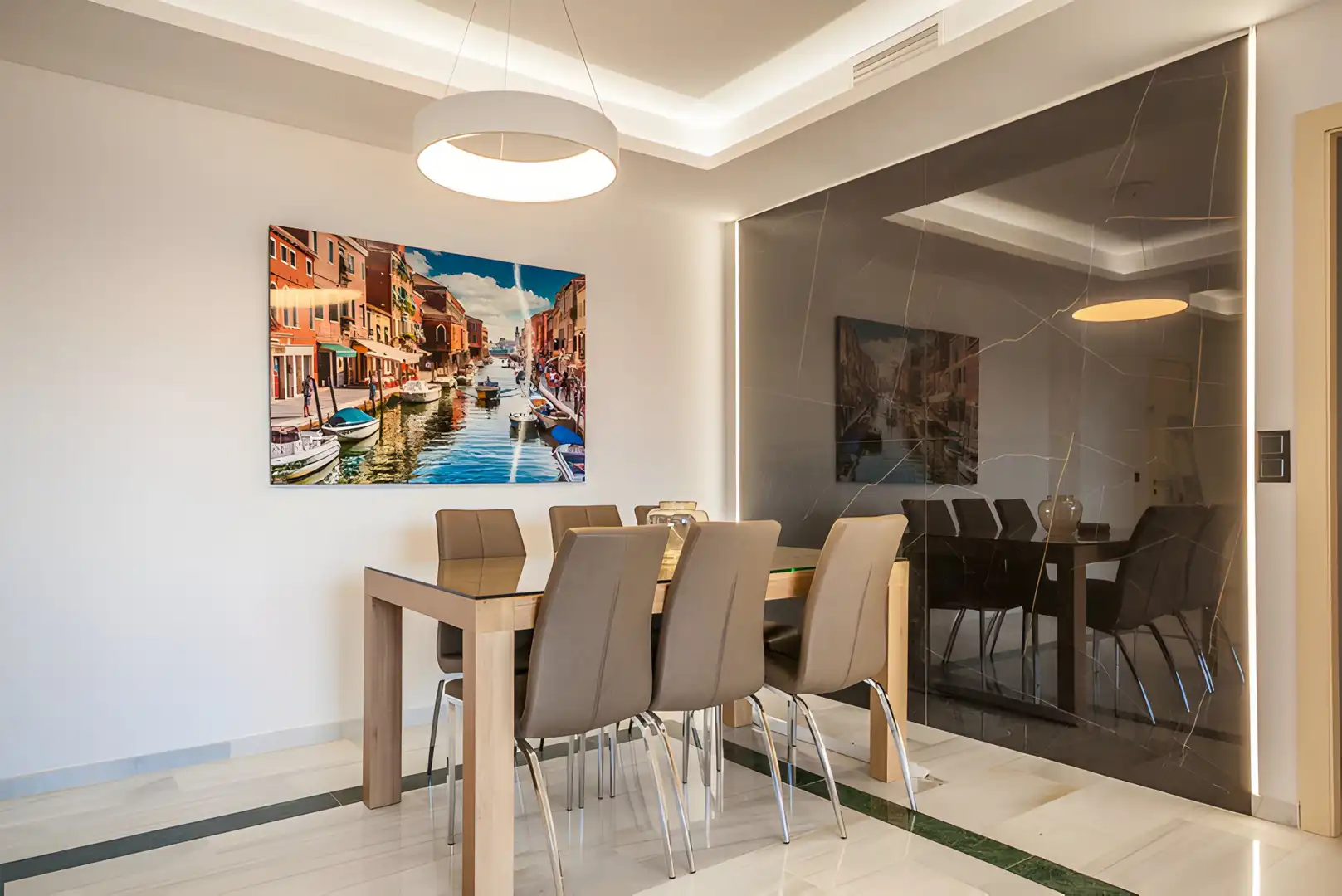 Comedor de Apartamento en venta en Marbella con Aire acondicionado, Terraza y Piscina