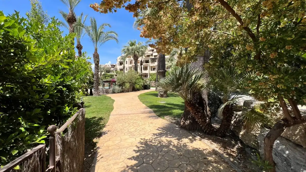 Vista exterior de Apartamento en venta en Altea con Aire acondicionado, Calefacción y Jardín privado