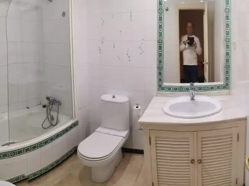 Bany de Apartament en venda en  Sevilla Capital