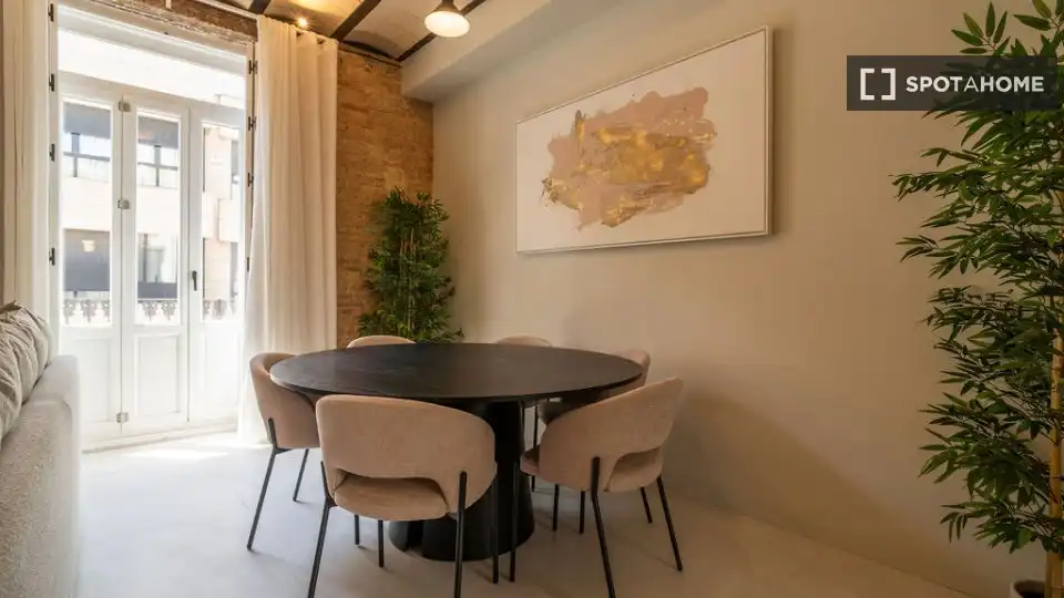 Appartamento con terrazza in affitto a L'Eixample, imagen 8