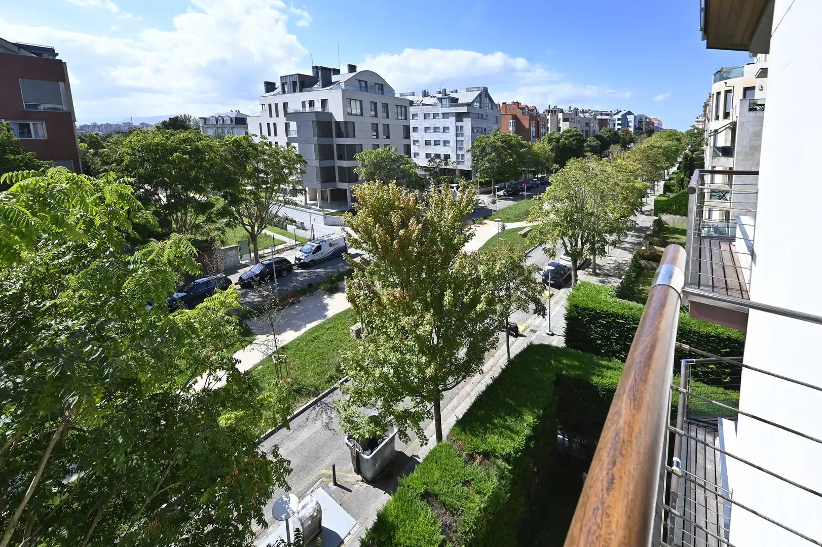 Flat for rent in Avenida Doctor Diego Madrazo, Valdenoja