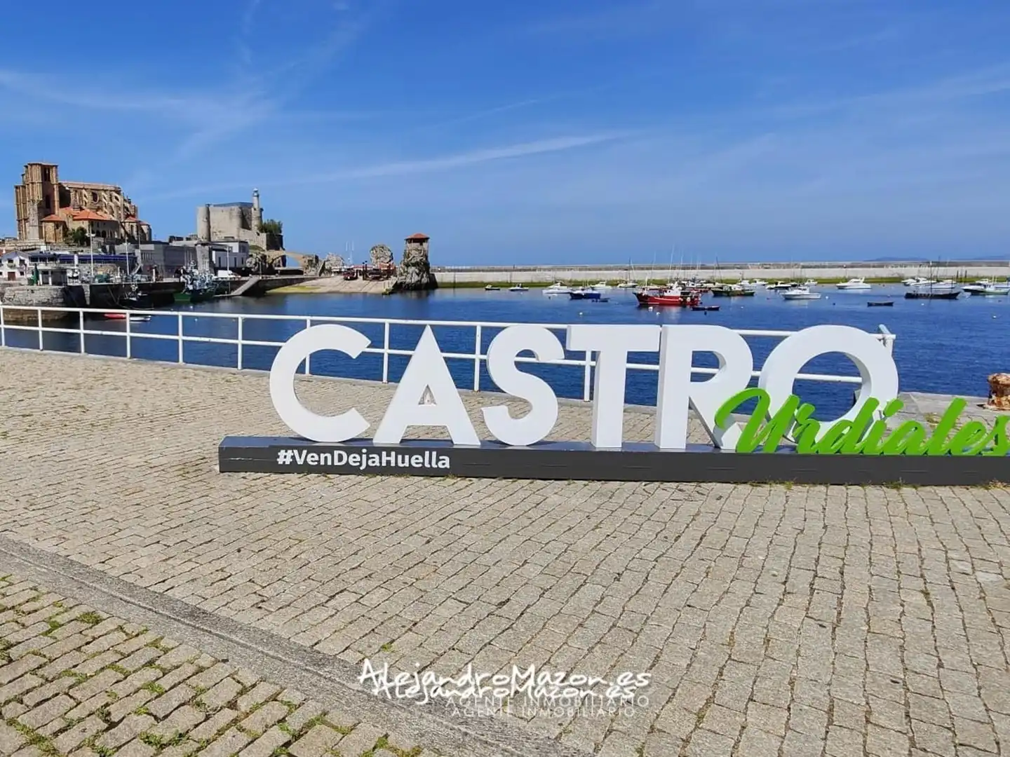 Flat for sale in Castro-Urdiales  with Heating, Swimming Pool and Community pool