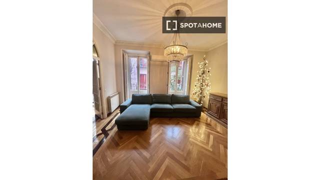 Piso en Alquiler en Embajadores - Lavapiés