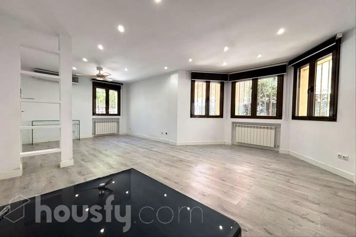 Casa o chalet de alquiler en Madrid con Aire acondicionado, Calefacción y Jardín privado