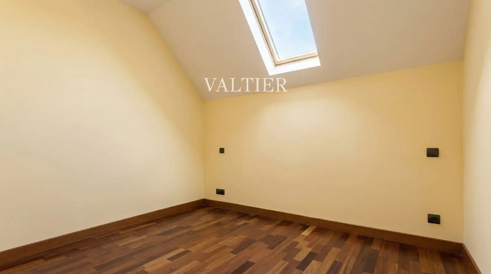 Habitación de Dúplex de alquiler en Hortaleza