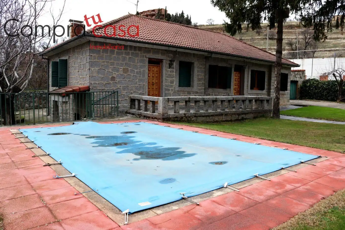 Piscina de Casa o xalet en venda en Segovia amb Calefacció, Jardí privat i Terrassa