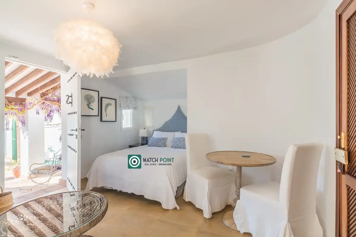 Habitación de Casa o chalet en venta en Almuñécar