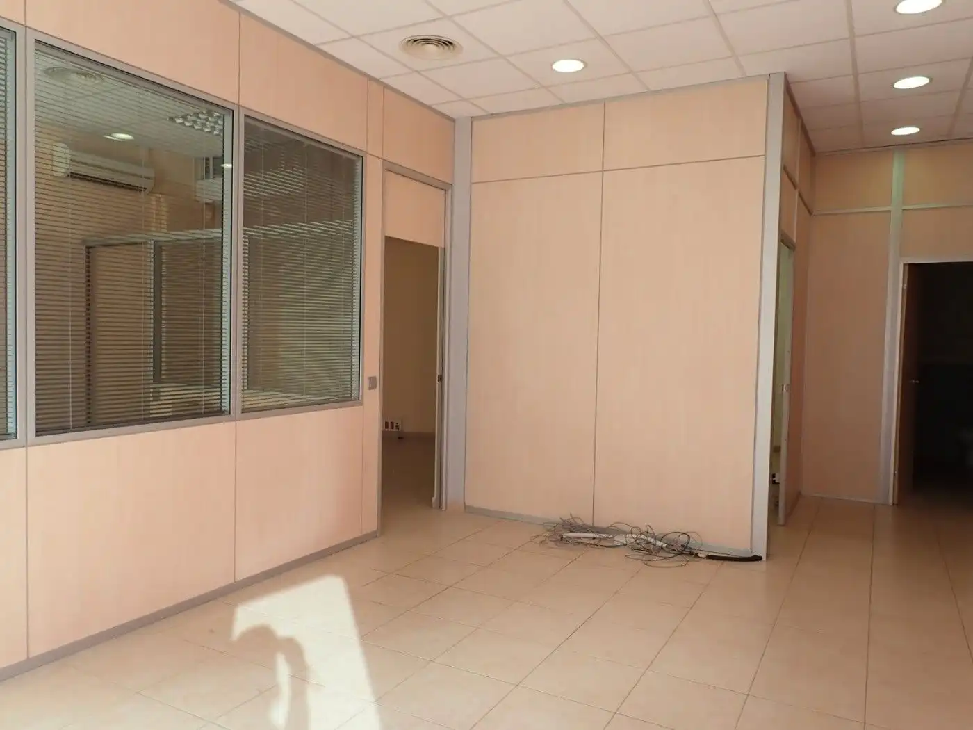 Büro zur Miete in Gavà mit Klimaanlage, Heizung und Möbliert