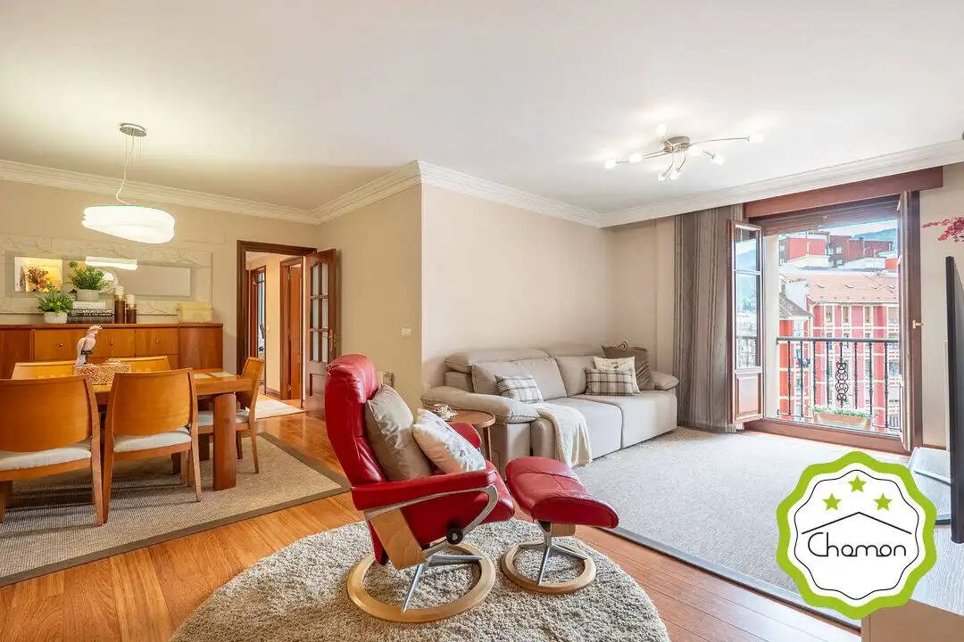 Flat for sale in Iralabarri