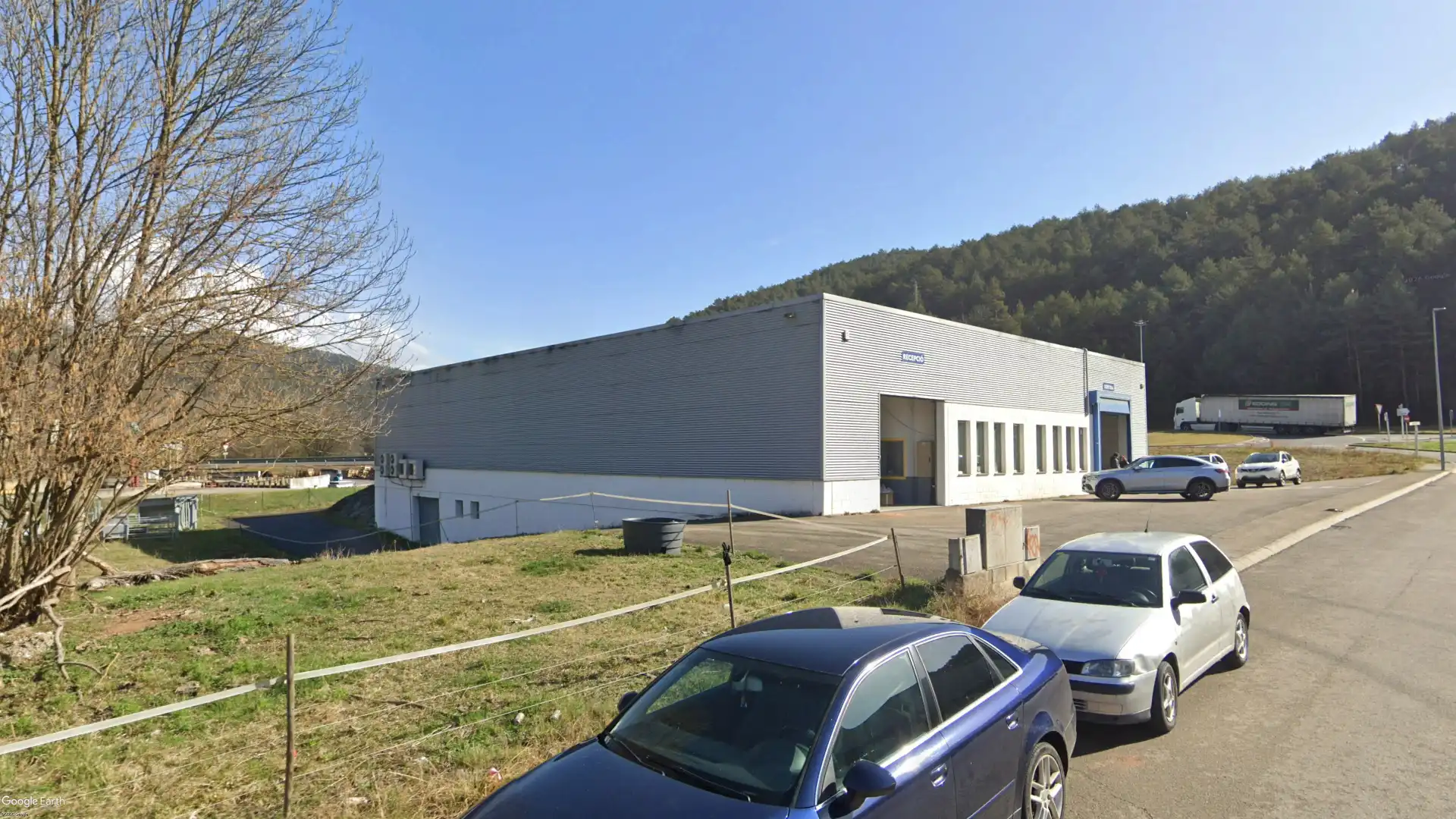 Exterior view of Industrial buildings for sale in Ripoll  with Alarm