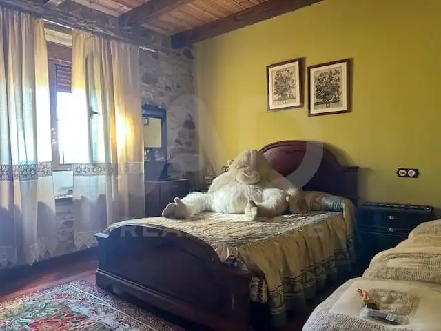 Dormitori de Casa o xalet en venda en Destriana amb Calefacció