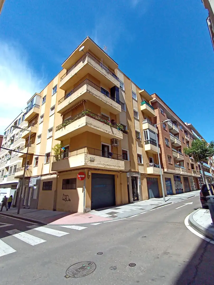 Vista exterior de Piso en venta en Salamanca