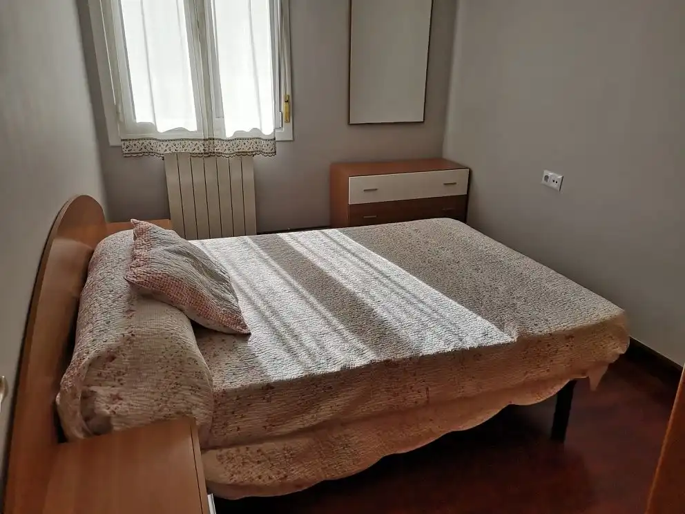 Habitación de Piso de alquiler en Pasaia con Calefacción, Parquet y Amueblado