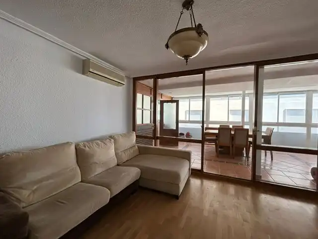 Sala d'estar de Pis de lloguer en Alicante / Alacant amb Aire condicionat, Calefacció i Moblat