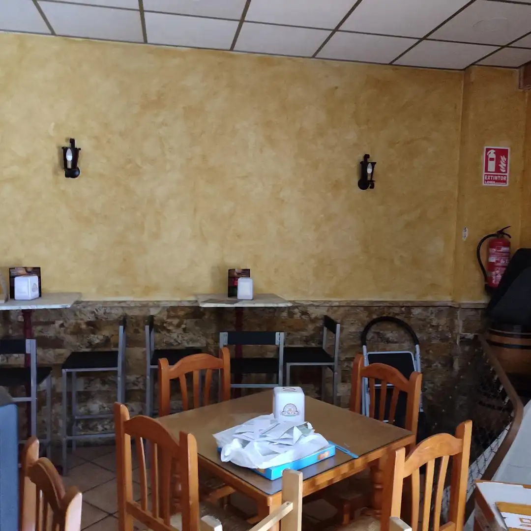 Local en venta en Pedanías Oeste