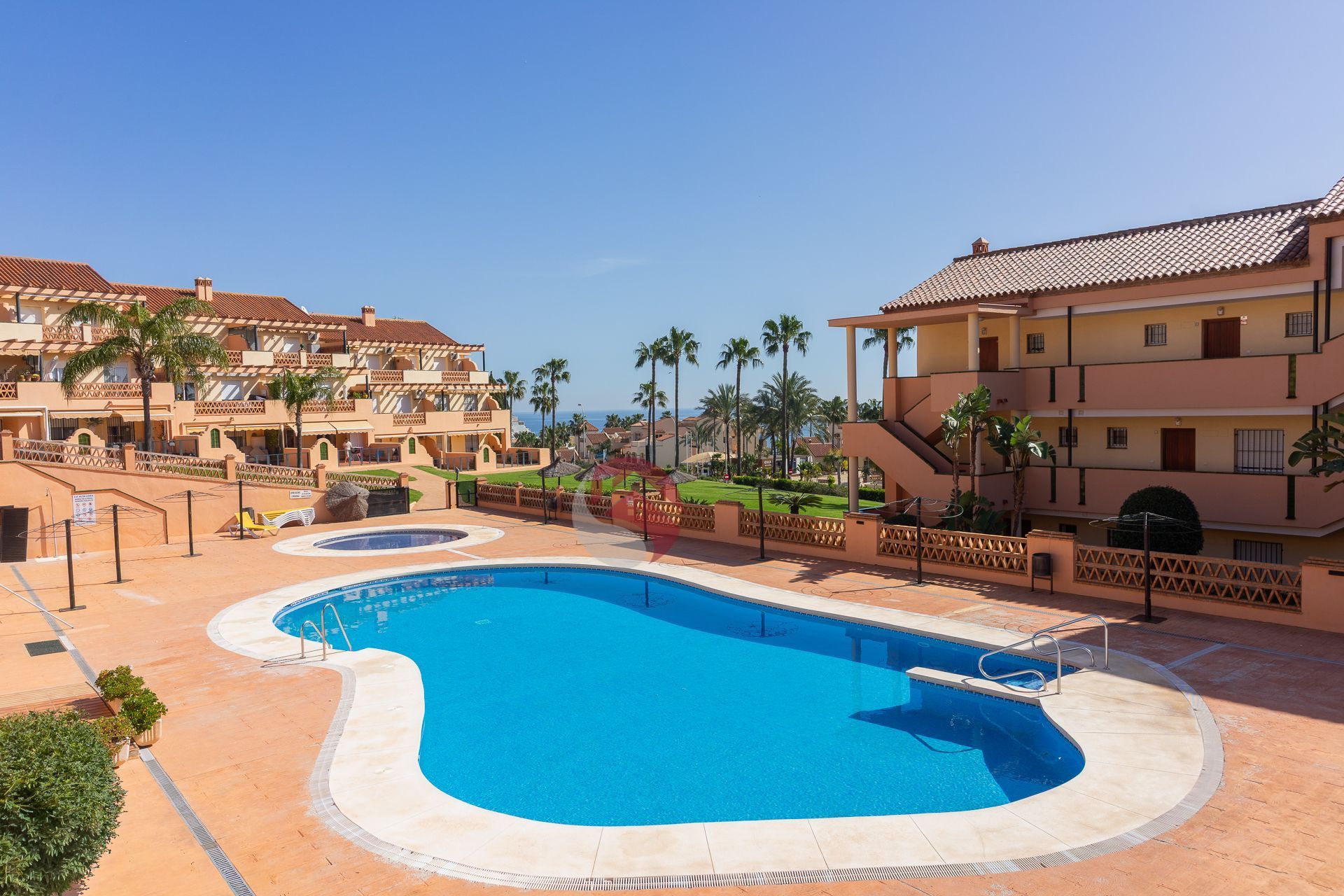 Piscina de Pis en venda en Mijas amb Aire condicionat, Terrassa i Moblat