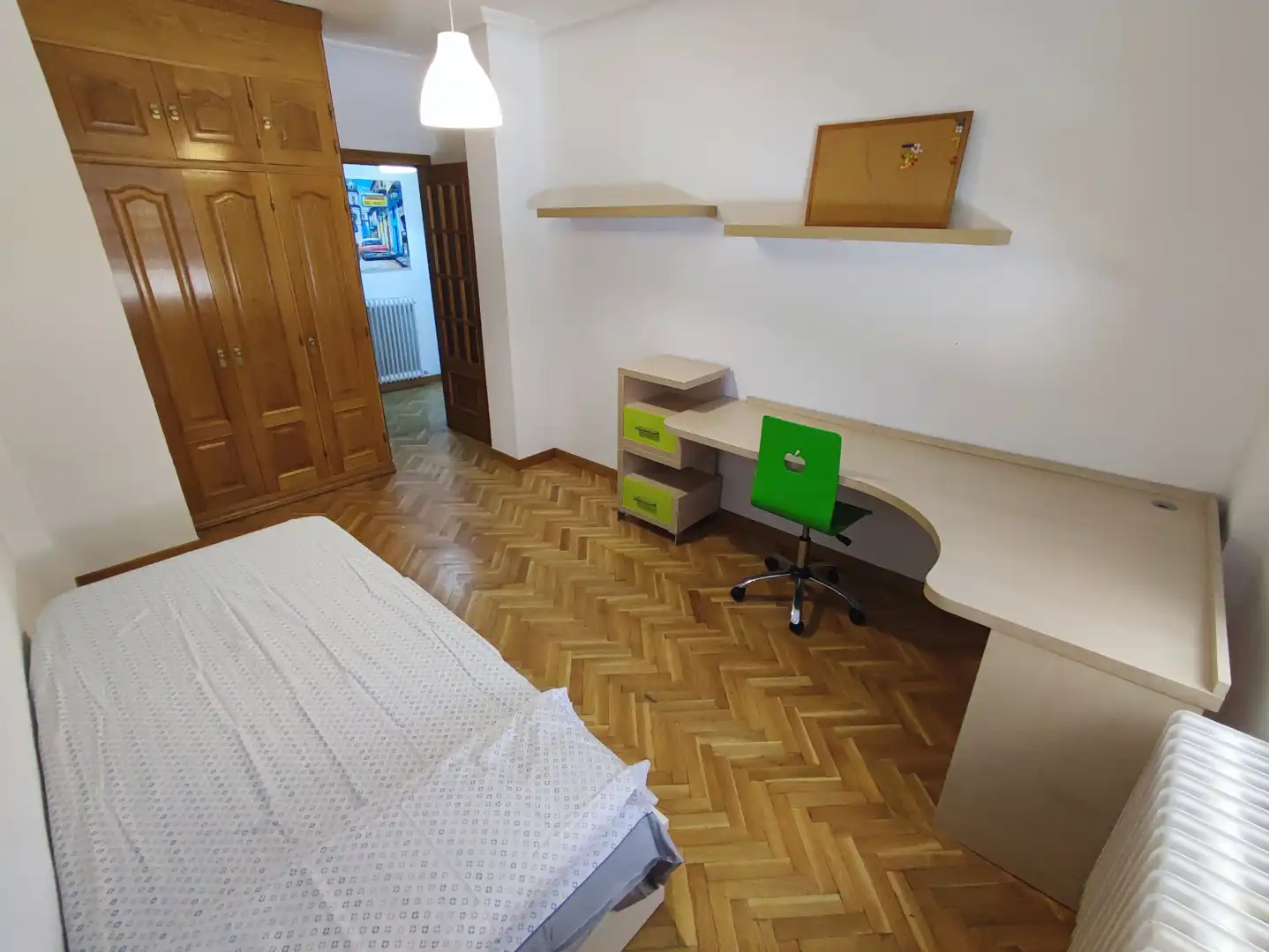 Flat for rent in Calle Romanceros, Centro