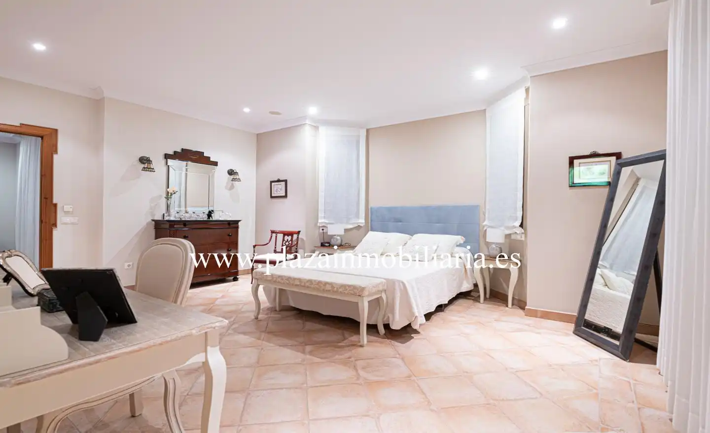 Bedroom of Houses for sale in Lucena
