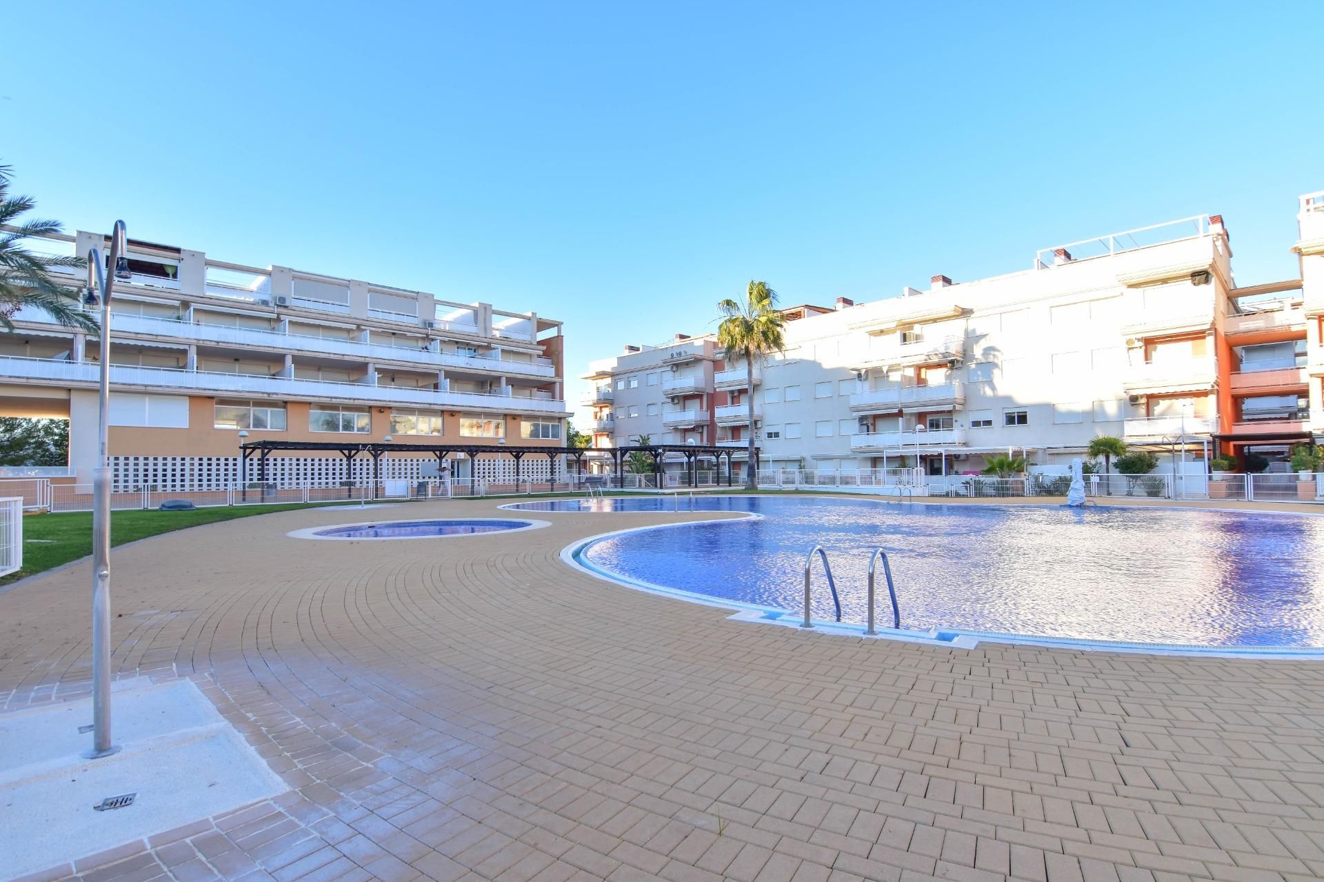 Piscina de Apartament en venda en Almenara amb Aire condicionat, Calefacció i Terrassa