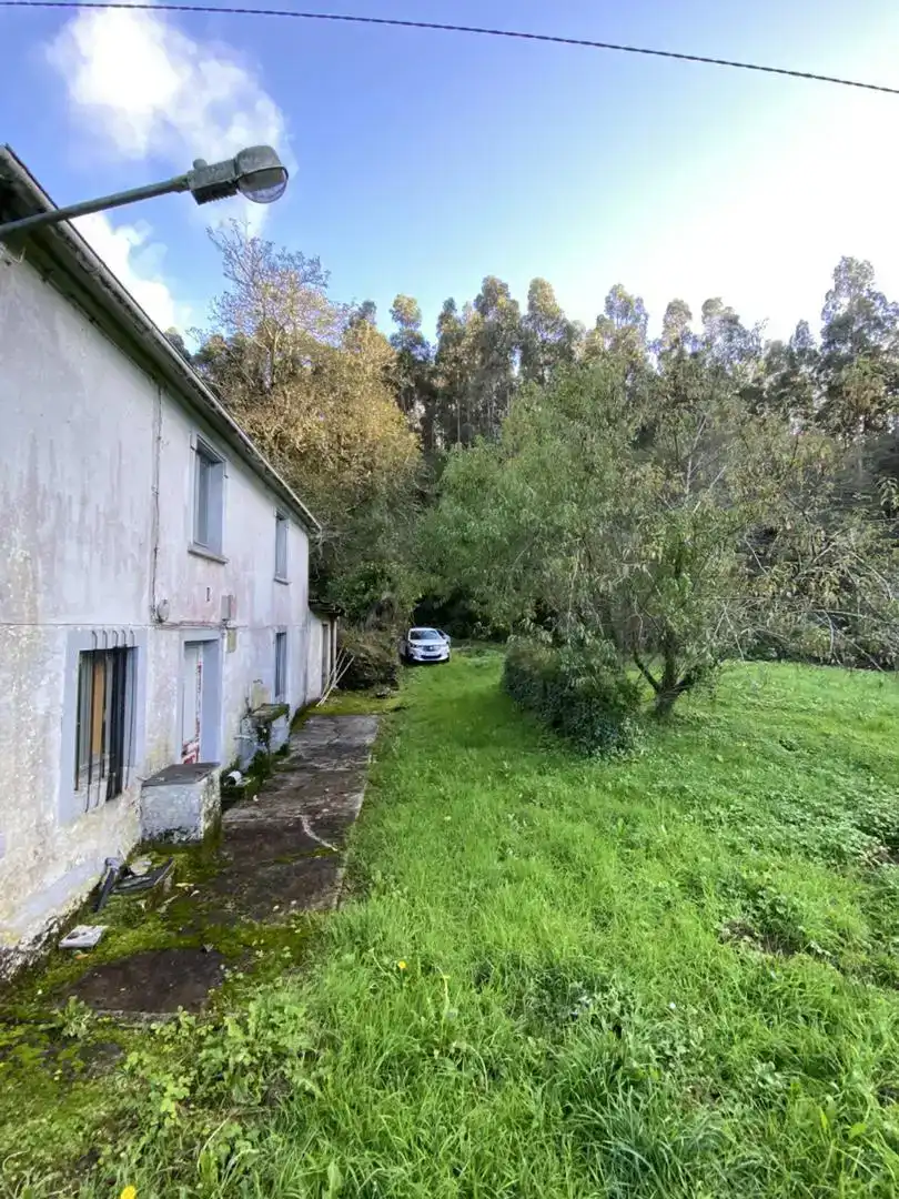 Wohnung zum Verkauf in Cerdido mit Privatgarten und Abstellraum