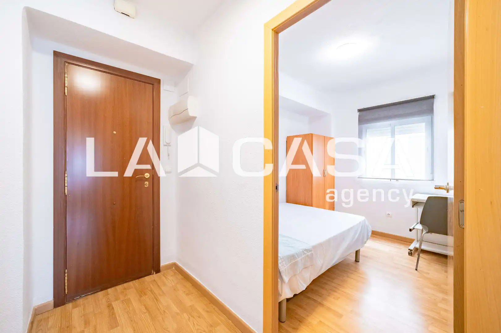 Habitación de Piso en venta en Valencia con Aire acondicionado y Balcón