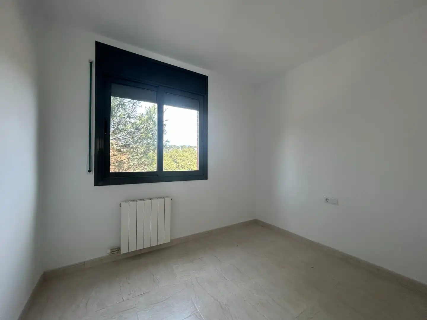 Casa adosada en venda a Carrer la Surera, Vallgorguina