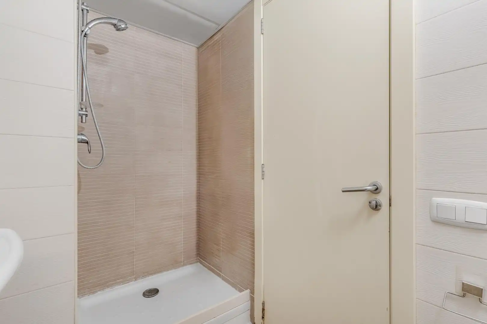 Baño de Piso en venta en Sant Adrià de Besòs con Aire acondicionado, Calefacción y Jardín privado