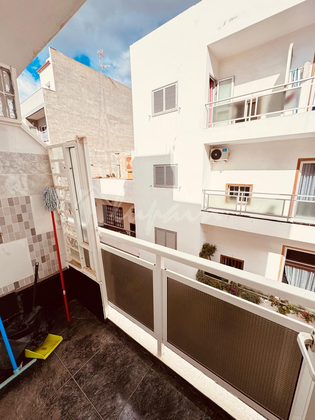 Terraza de Apartamento en venta en Arona