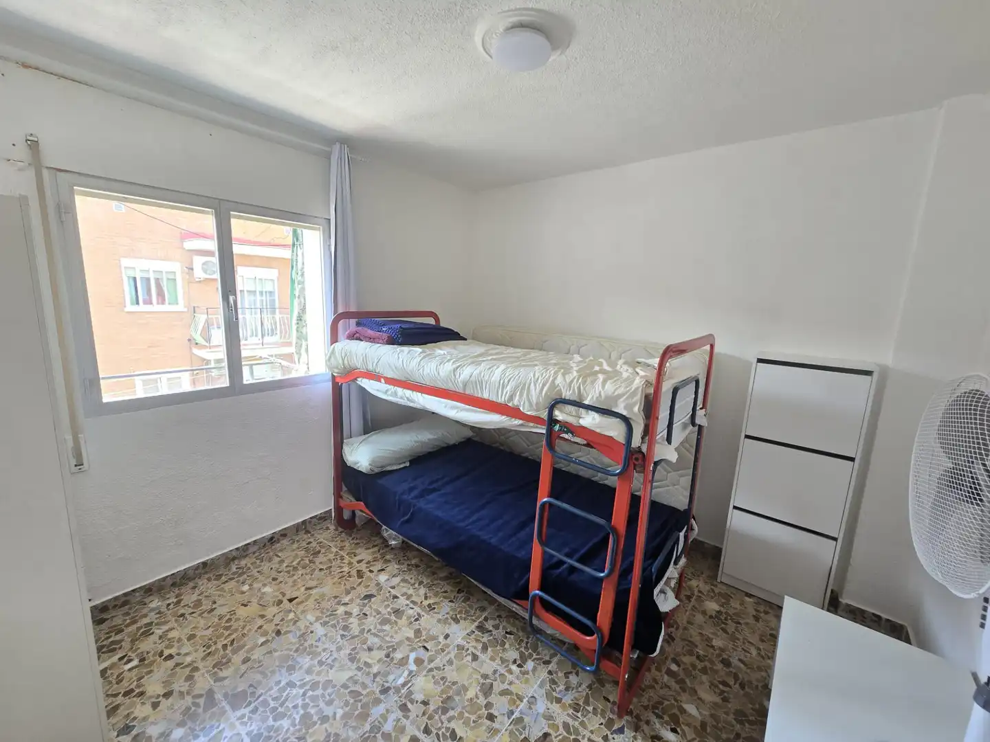 Habitación de Piso en venta en Madrid con Aire acondicionado, Terraza y Amueblado