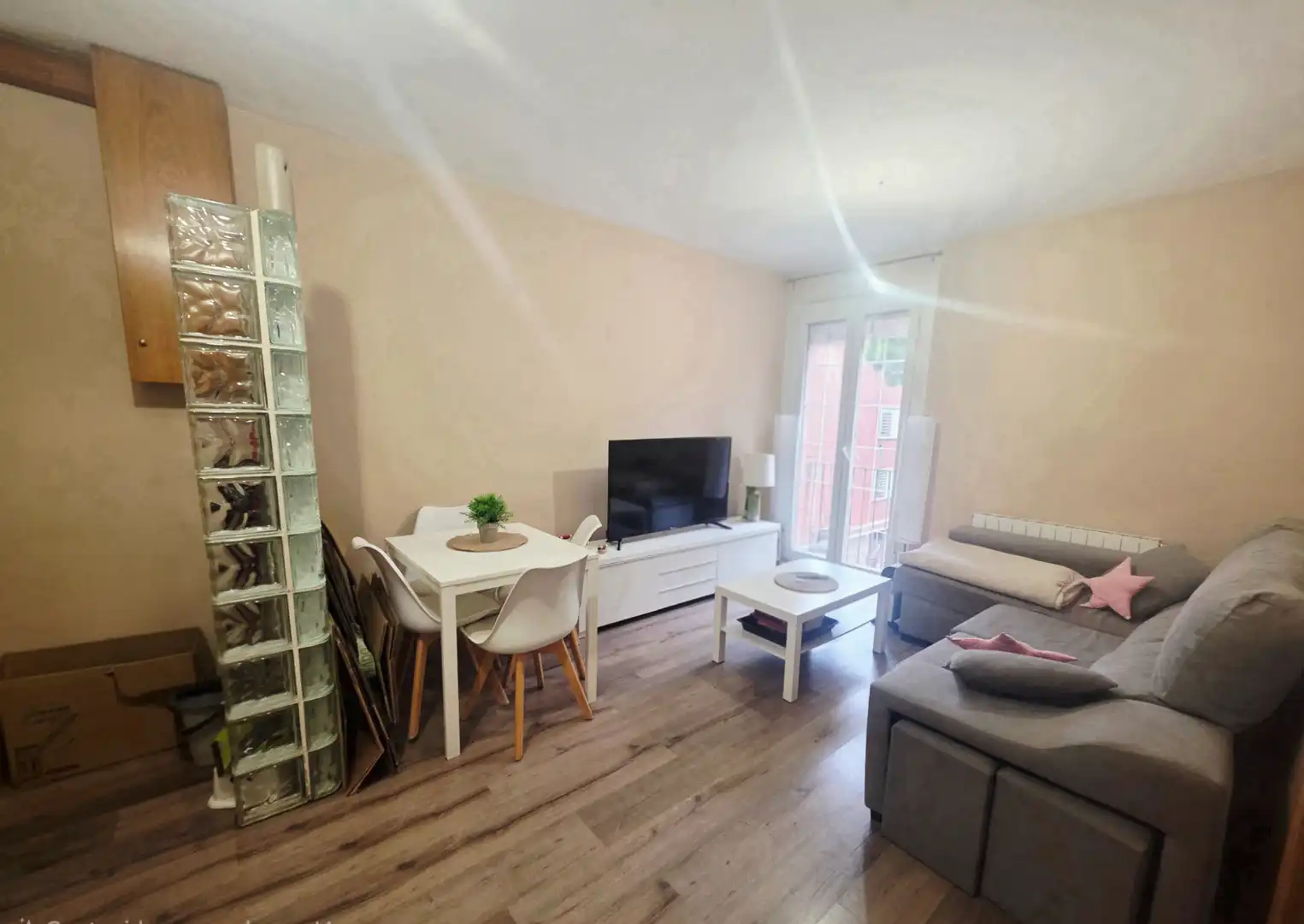 Wohnzimmer von Wohnung zum Verkauf in Barcelona mit Klimaanlage, Heizung und Parkett
