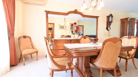 Foto 3 de Casa adosada en venda a Avinguda de Mas D'en Serra, Les Roquetes, Barcelona