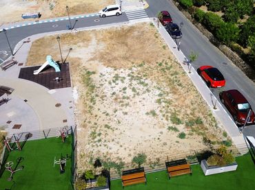 Terreno industrial en venta en Carataunas