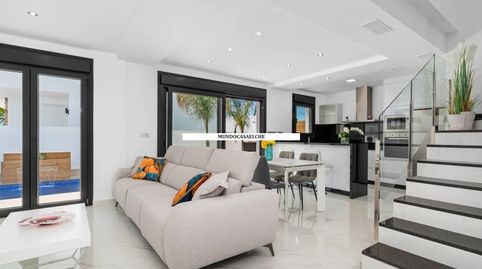 CHALET DE DISEÑO CON PISCINA PROPIA, imatge 3