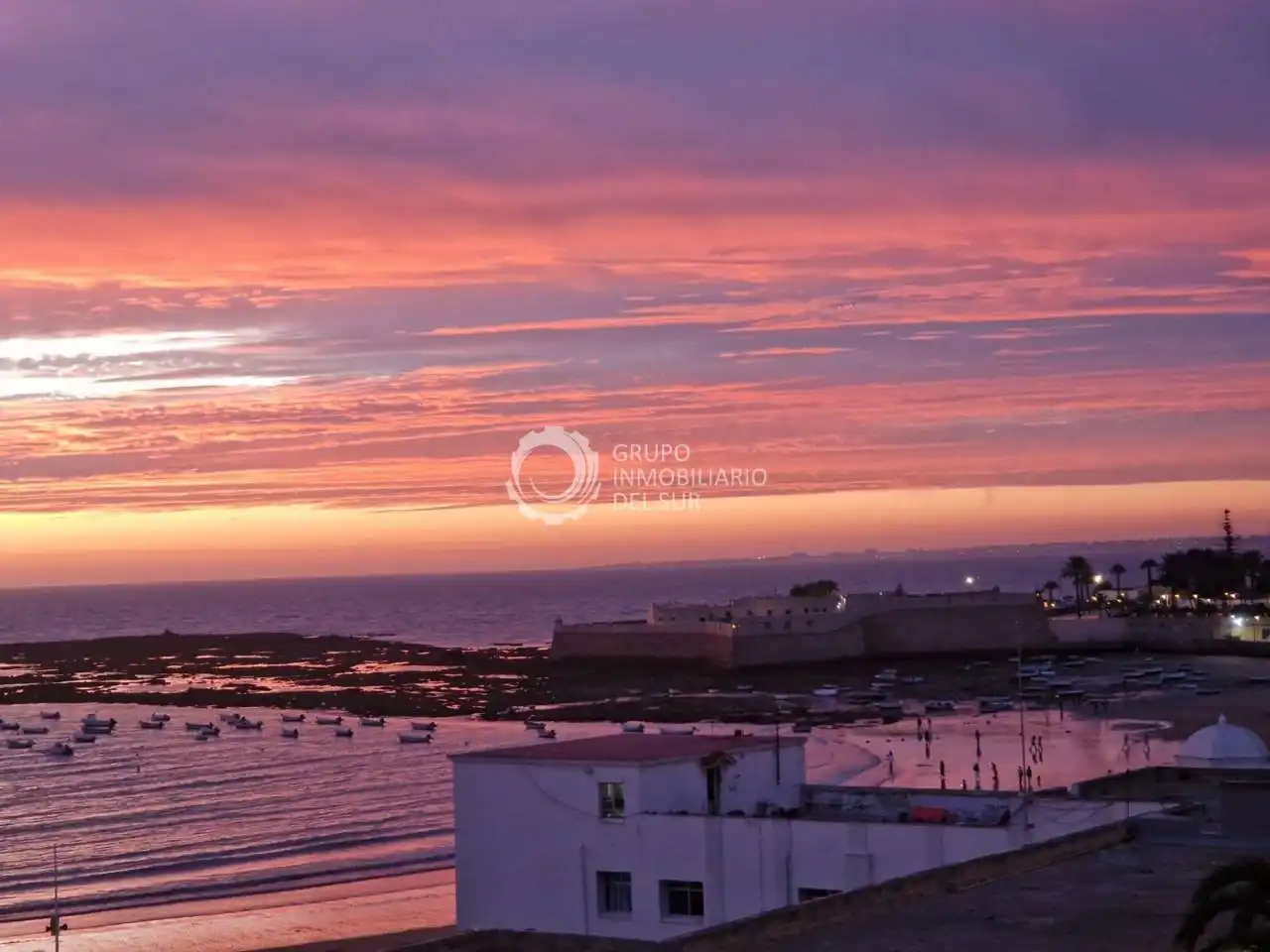Außenansicht von Wohnung zum Verkauf in Cádiz